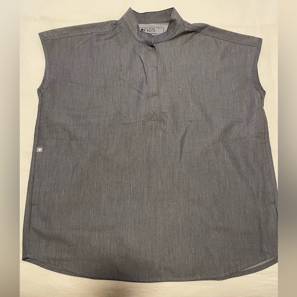 Wear Figs Scrub Top